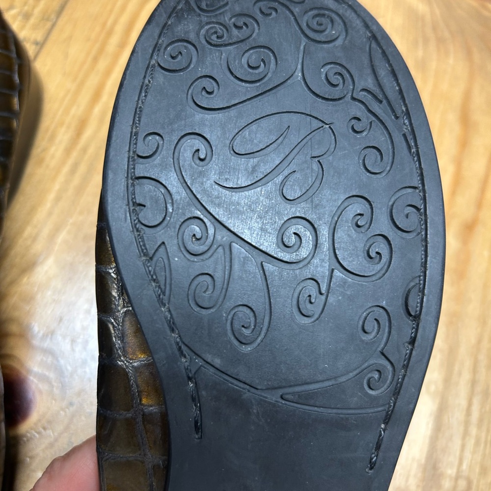 Brighton Medley mock croc leather embossed loafer. Size 8.5. EUC. Iridescent - Picture 5 of 10